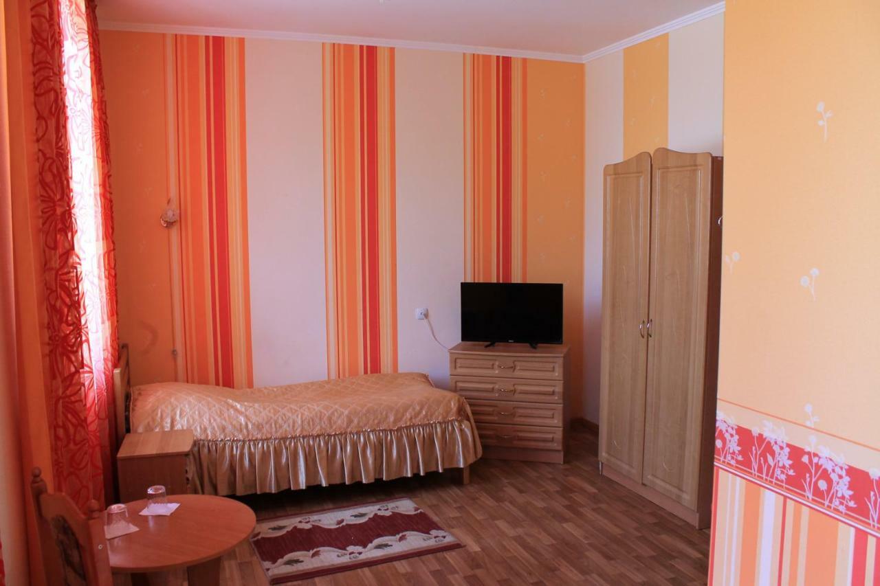 Kremin Otel Kremenetsʼ Dış mekan fotoğraf