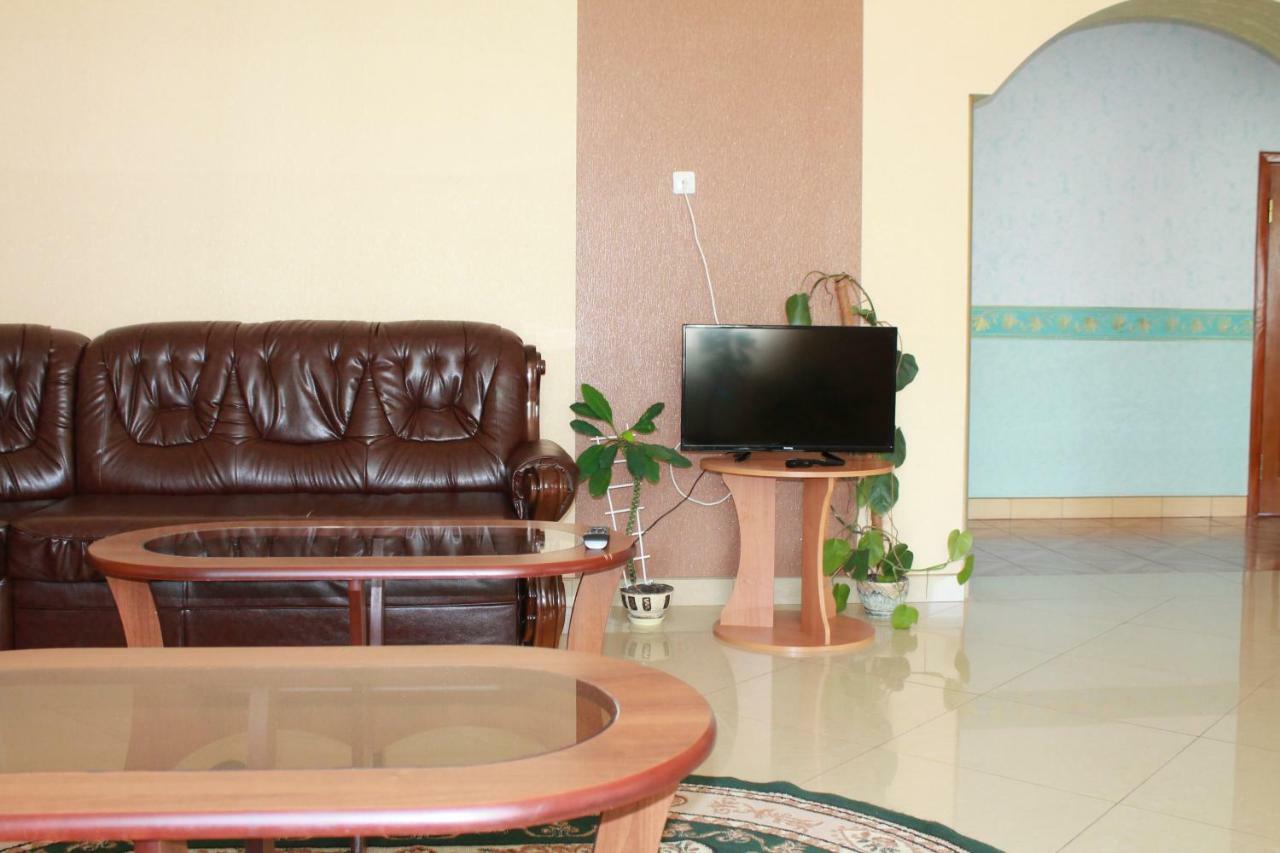Kremin Otel Kremenetsʼ Dış mekan fotoğraf