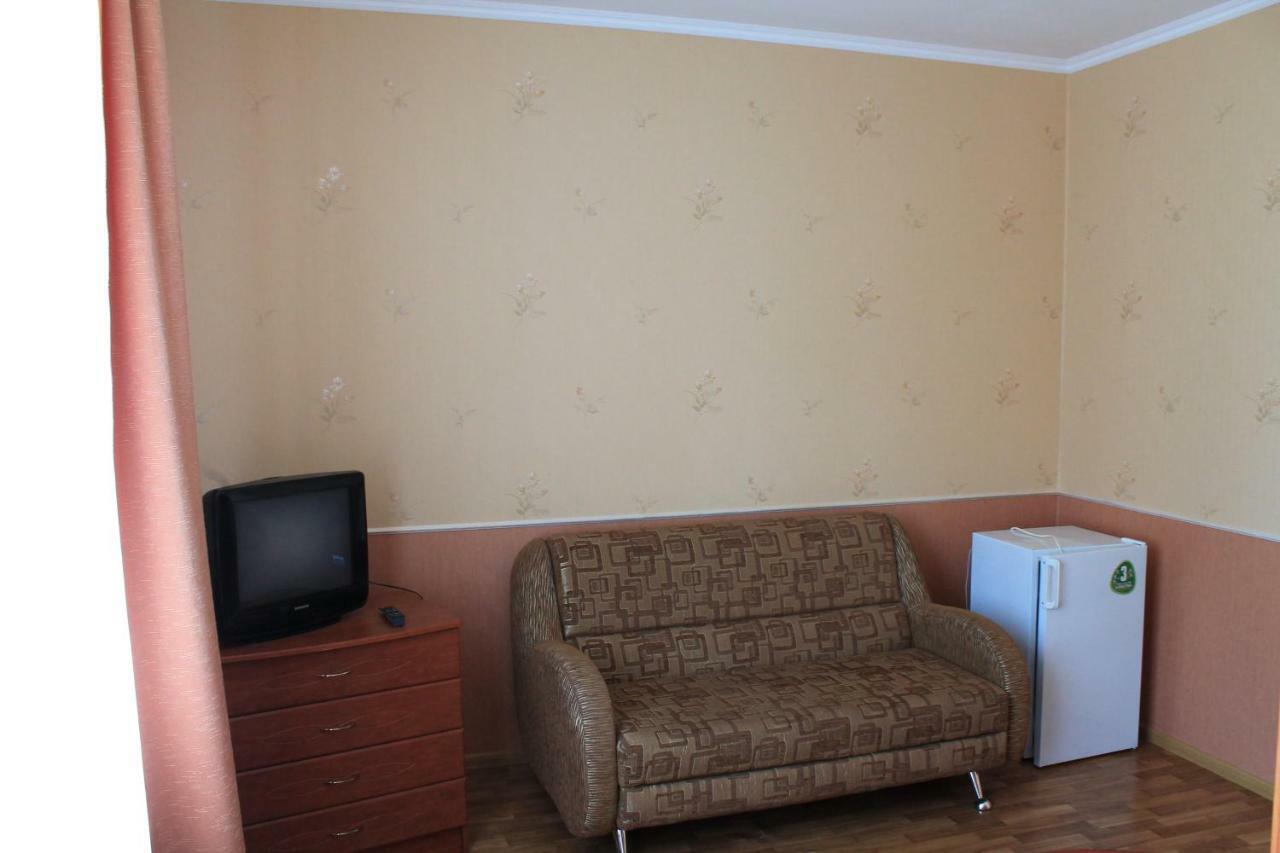 Kremin Otel Kremenetsʼ Dış mekan fotoğraf
