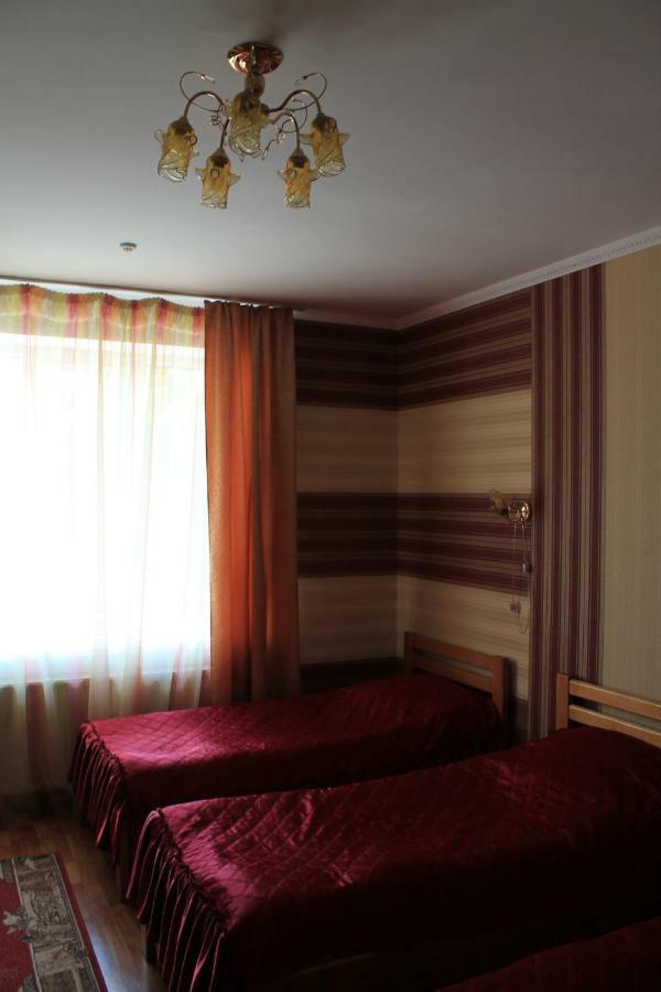 Kremin Otel Kremenetsʼ Dış mekan fotoğraf