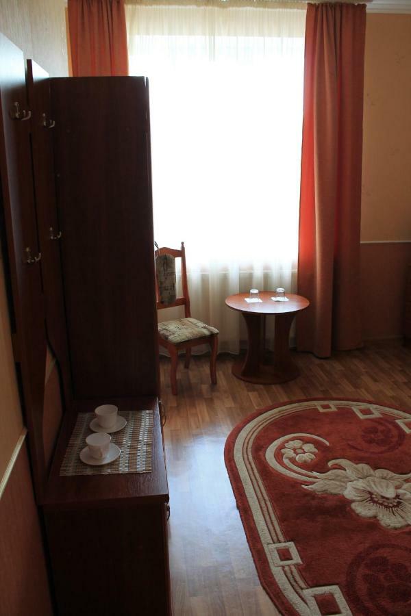Kremin Otel Kremenetsʼ Dış mekan fotoğraf
