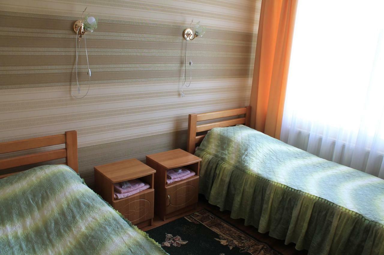 Kremin Otel Kremenetsʼ Dış mekan fotoğraf
