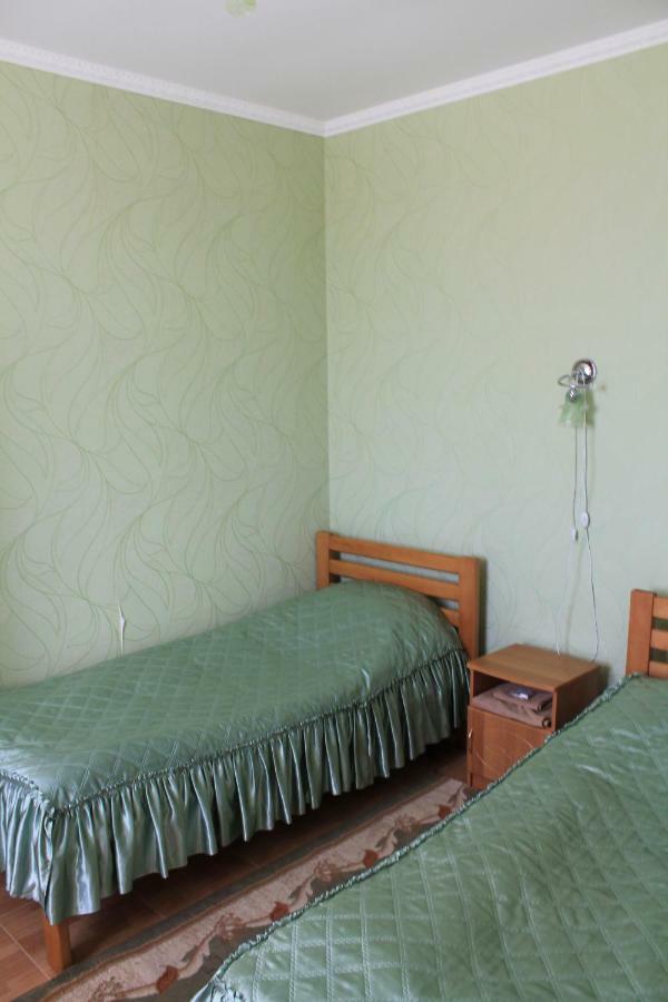 Kremin Otel Kremenetsʼ Dış mekan fotoğraf
