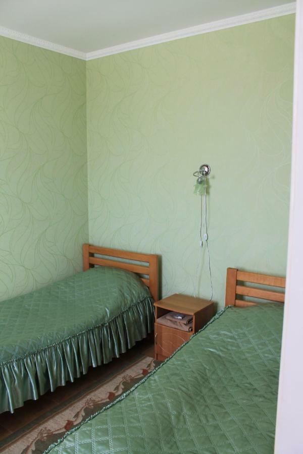 Kremin Otel Kremenetsʼ Dış mekan fotoğraf